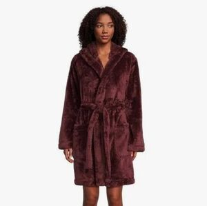 UGG Plush Purple Robe Size Medium